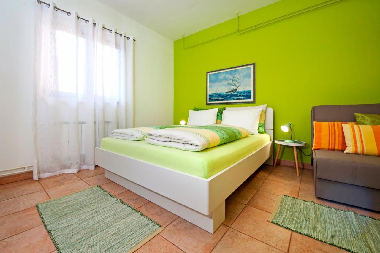 רוביני Apartments Erik B&B Adults Only מראה חיצוני תמונה