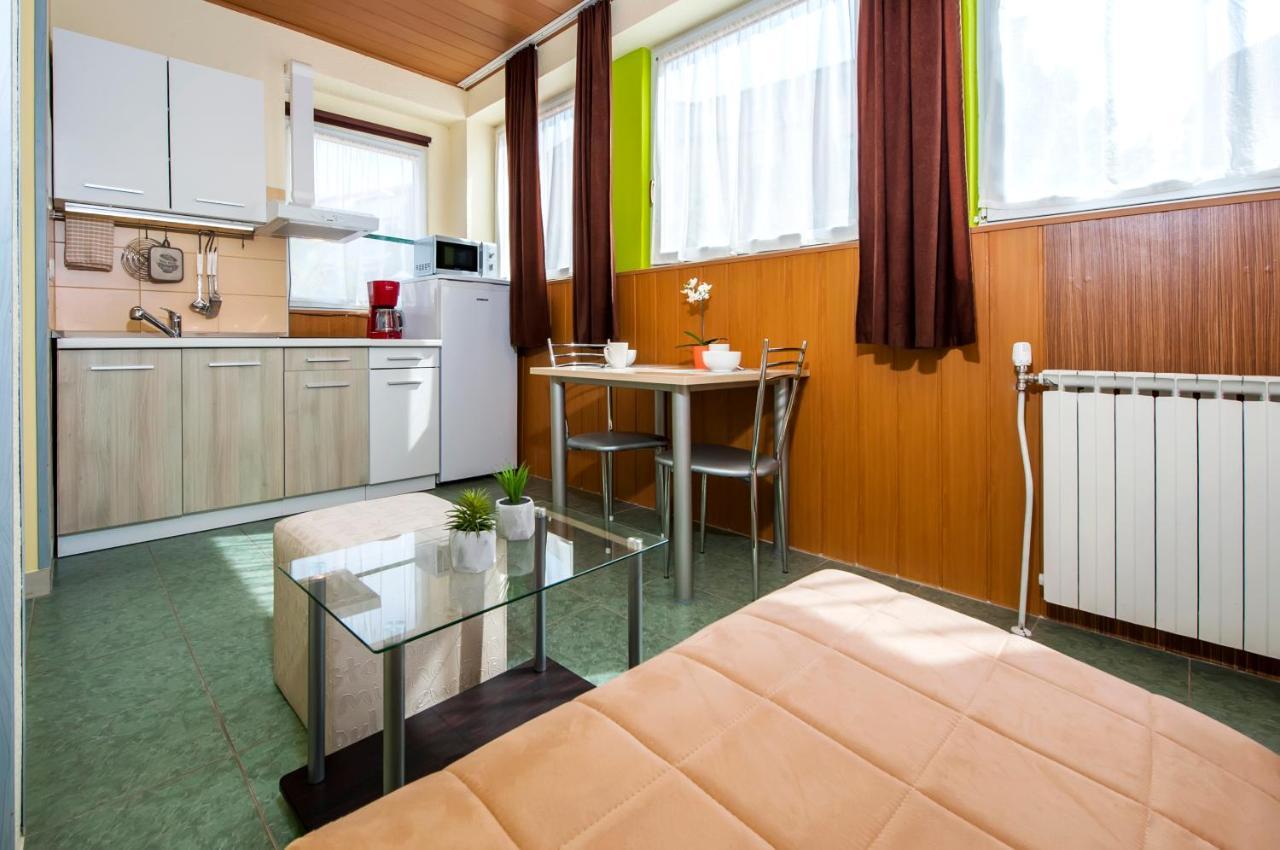 רוביני Apartments Erik B&B Adults Only מראה חיצוני תמונה