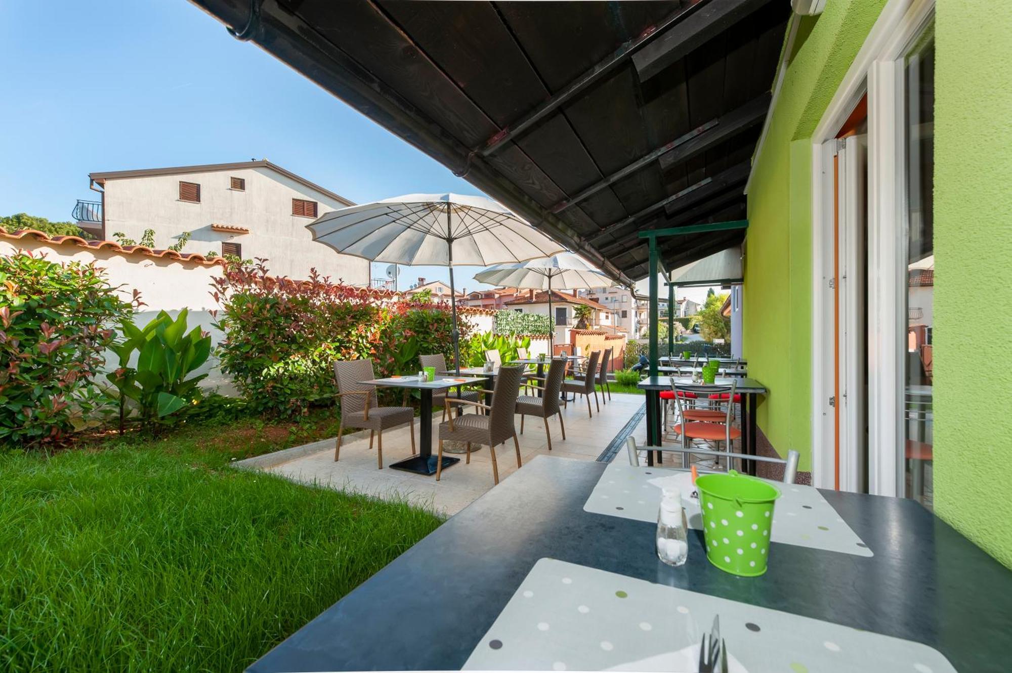 רוביני Apartments Erik B&B Adults Only מראה חיצוני תמונה