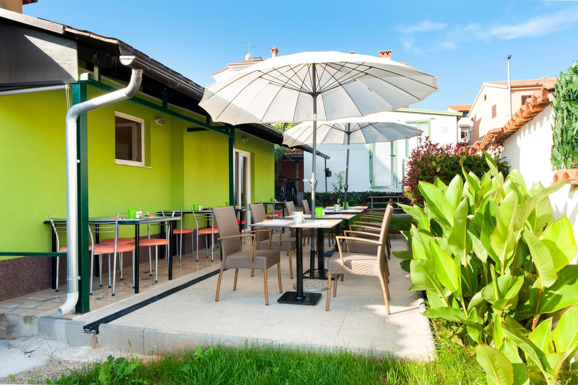 רוביני Apartments Erik B&B Adults Only מראה חיצוני תמונה
