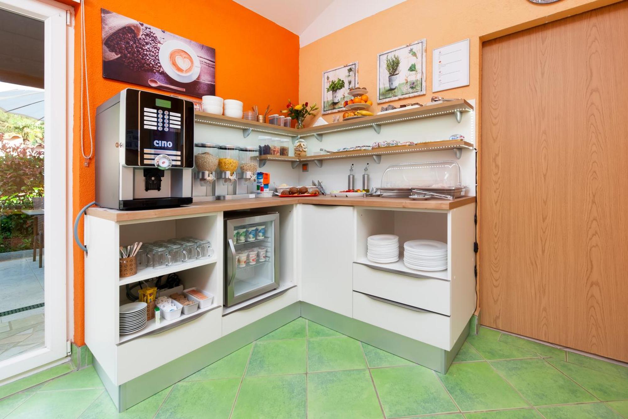 רוביני Apartments Erik B&B Adults Only מראה חיצוני תמונה