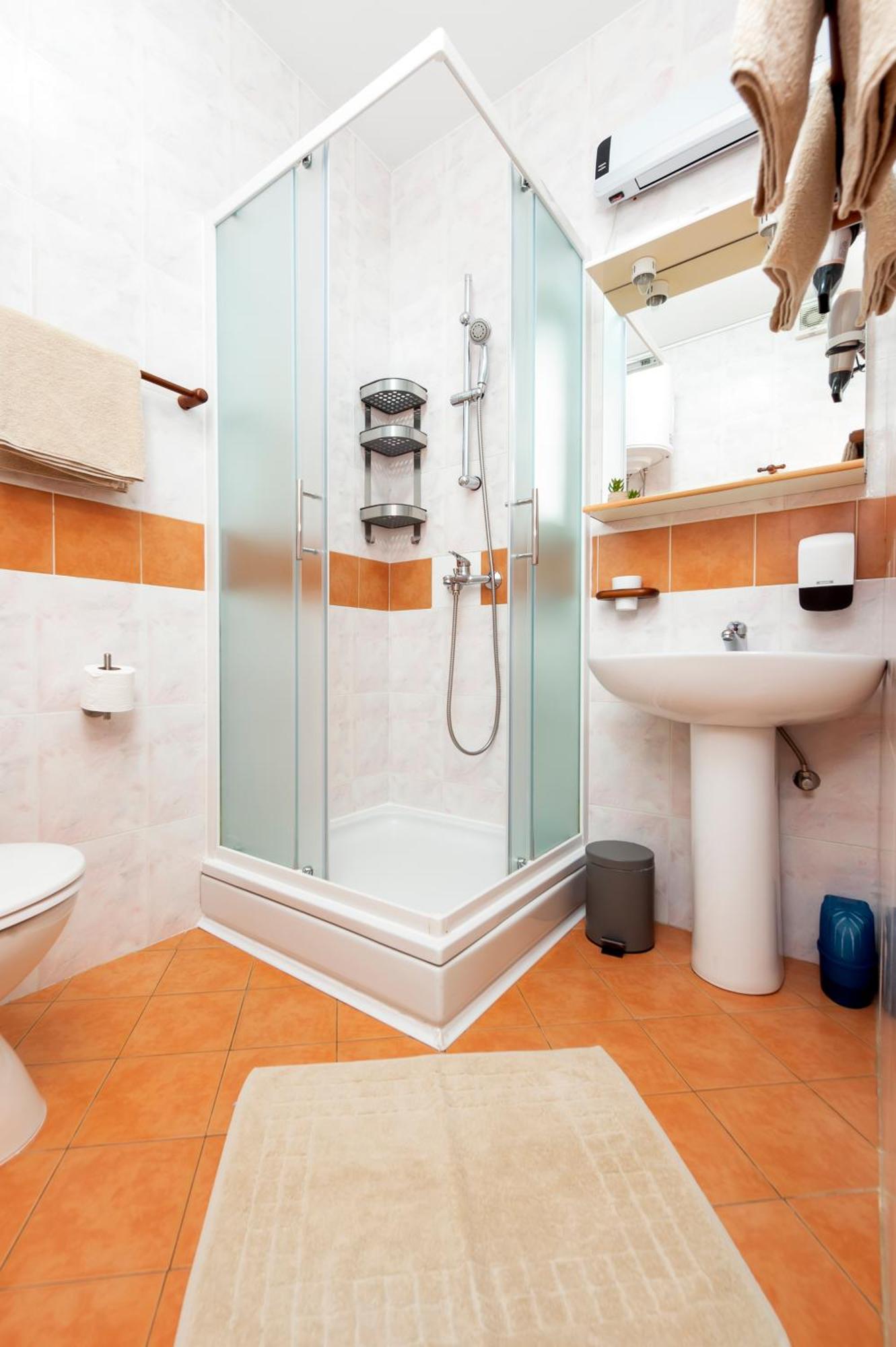רוביני Apartments Erik B&B Adults Only מראה חיצוני תמונה