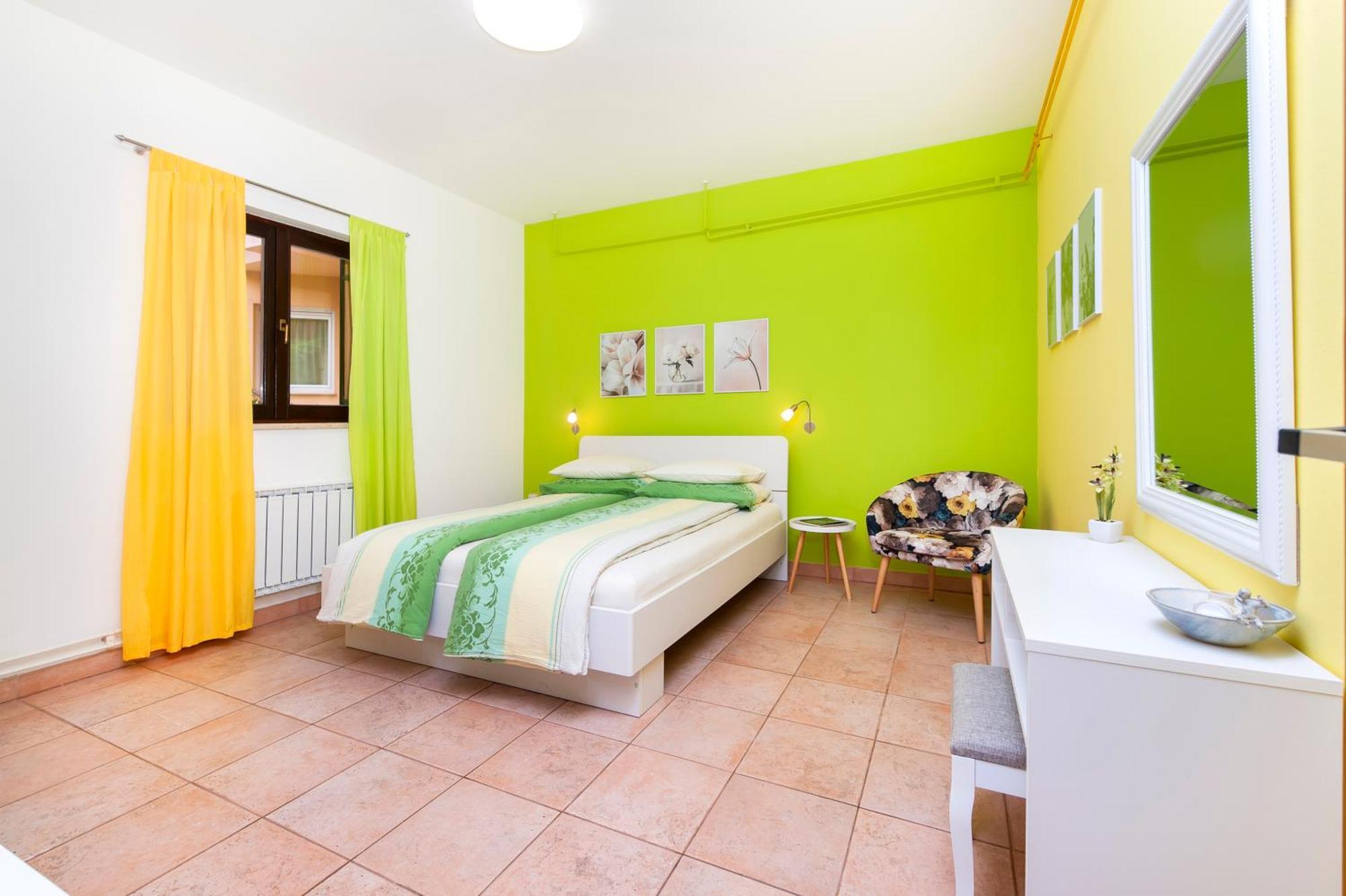 רוביני Apartments Erik B&B Adults Only מראה חיצוני תמונה