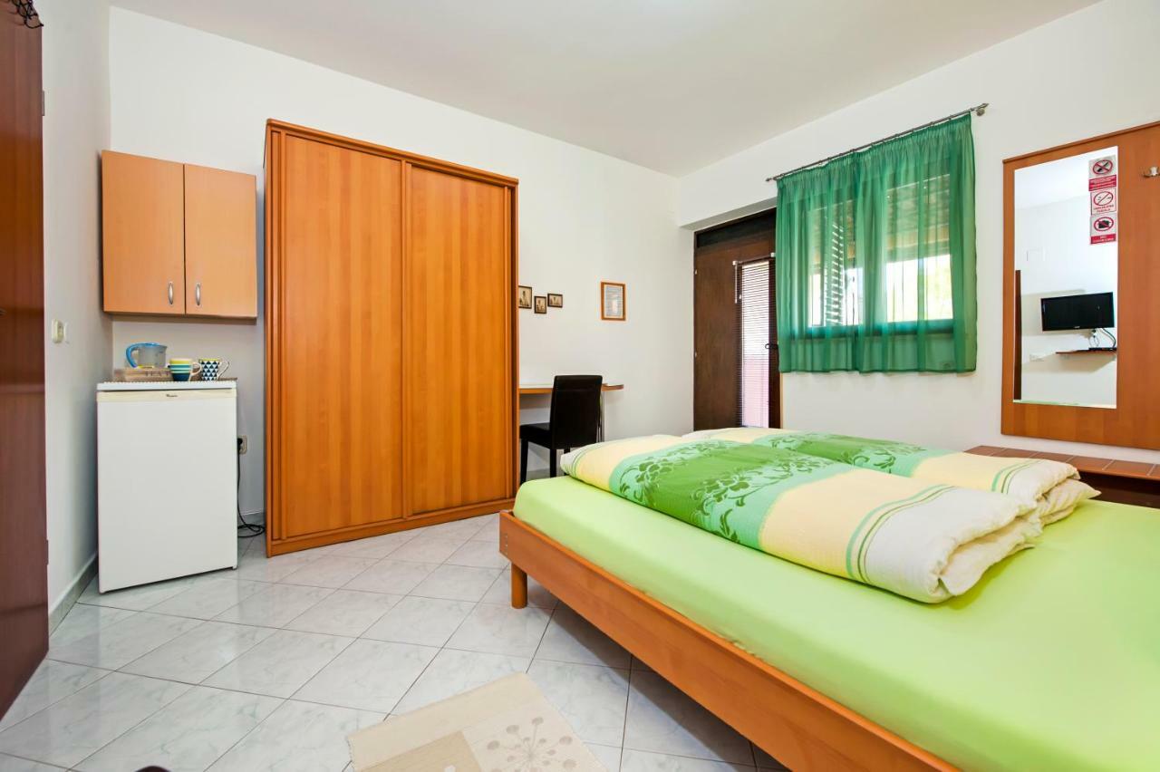 רוביני Apartments Erik B&B Adults Only מראה חיצוני תמונה